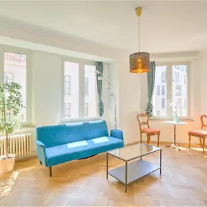 Cauliflower Lodge. In Heart Of Appartement Anvers